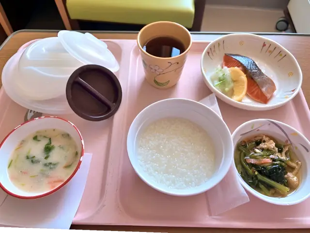 病院で提供される食事のイメージ