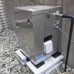 The AIC Grease Ozonizer installed at a company cafeteria in Tokyo.